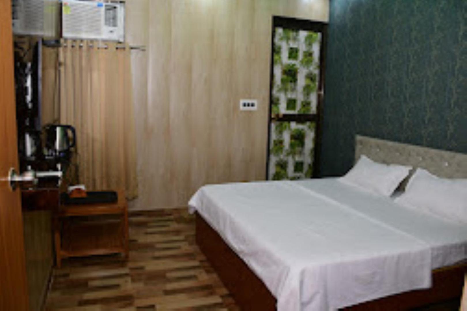 Renu Paradise , Ayodhya Hotel Bagian luar foto