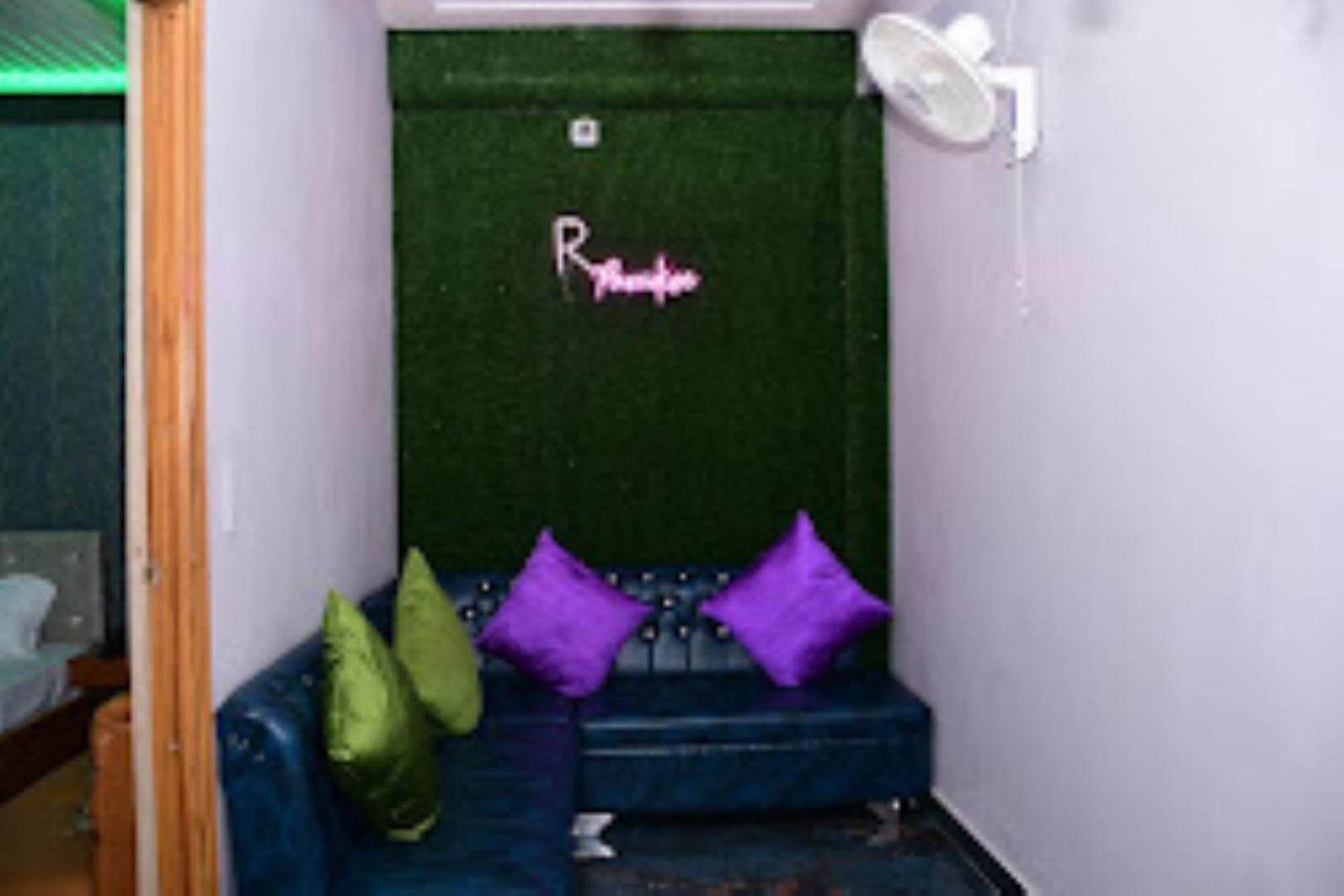 Renu Paradise , Ayodhya Hotel Bagian luar foto