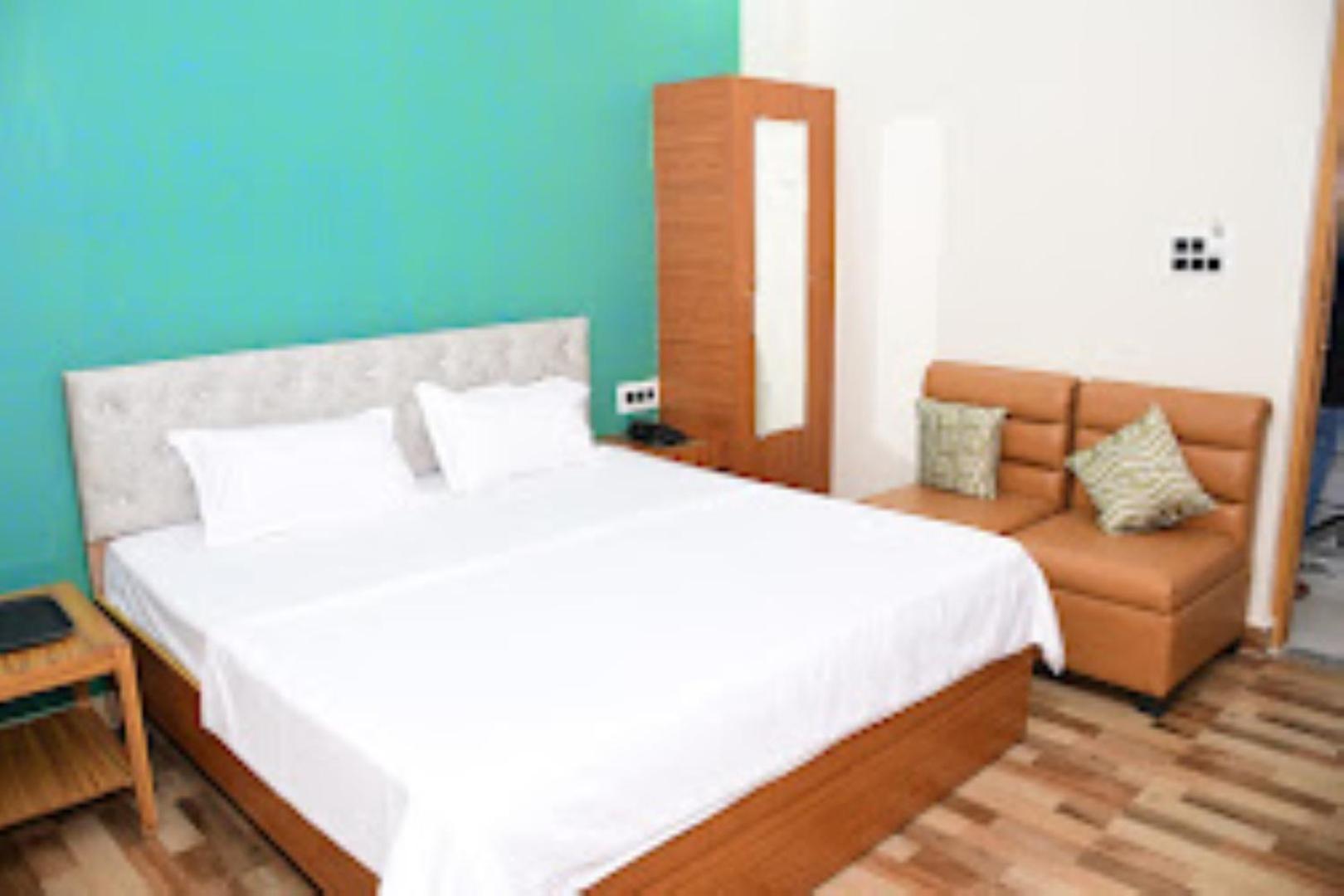Renu Paradise , Ayodhya Hotel Bagian luar foto